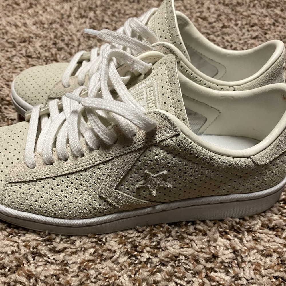 Converse cream suede women’s size 5.5